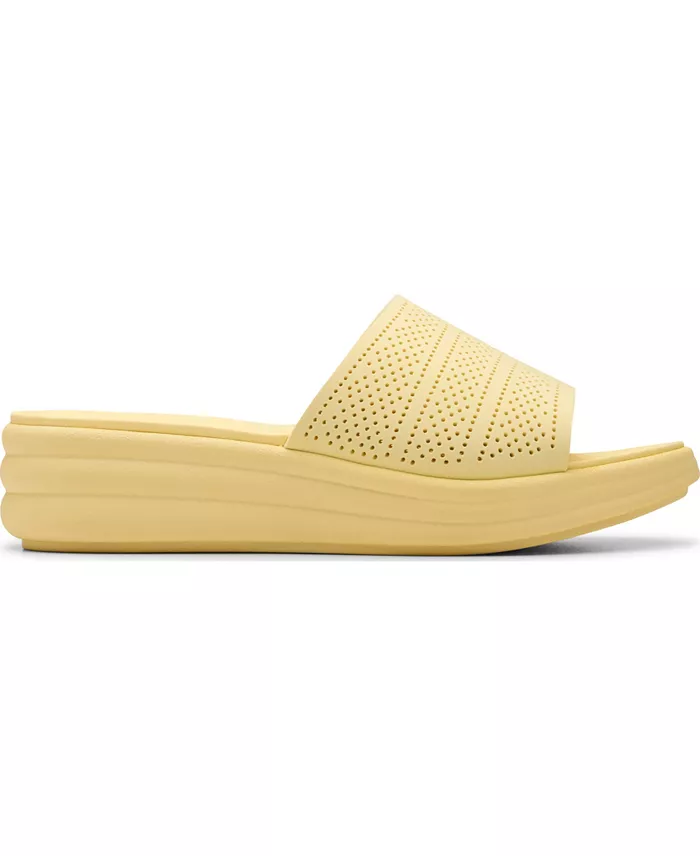 Clarks Cloudsteppers Drift Twist Slip-On Flat Sandals Women's Fashion Shoes & Accessories