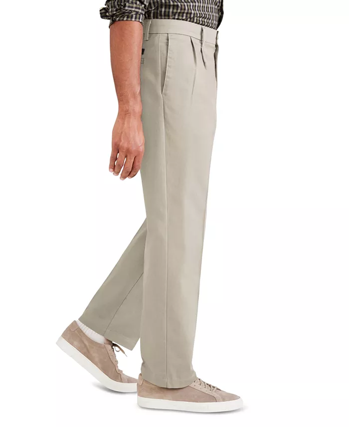 Dockers Men's Signature Classic Fit Pleated Iron Free Pants With Stain Defender Men's Fashion & Accessories