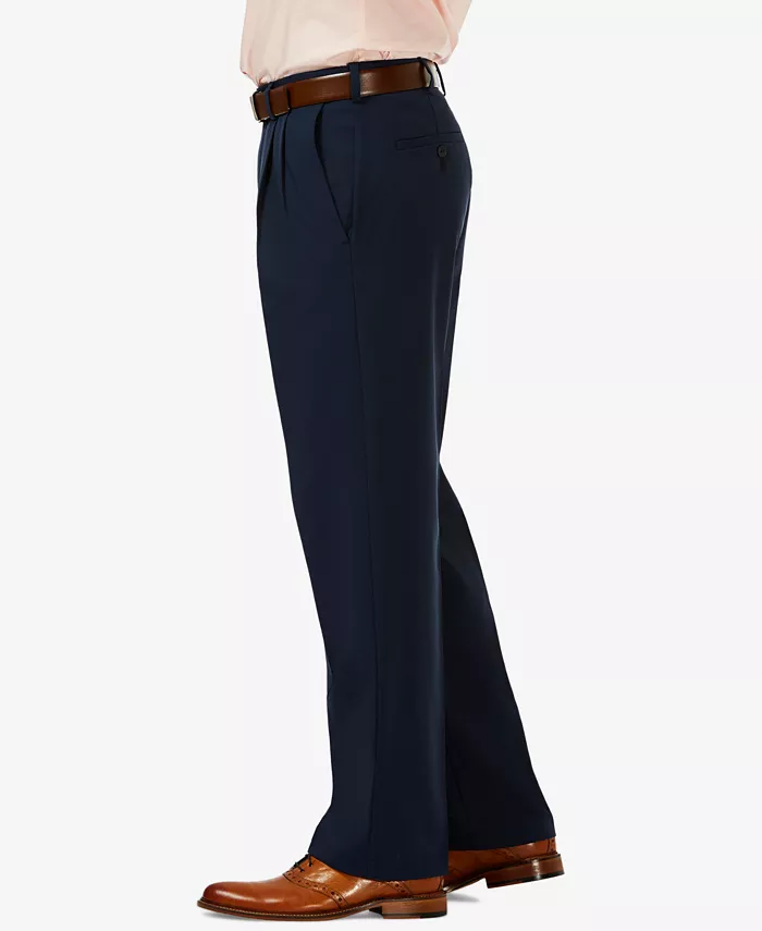 Haggar Men's Cool 18 PRO Classic-Fit Expandable Waist Pleated Stretch Dress Pants Men's Fashion & Accessories
