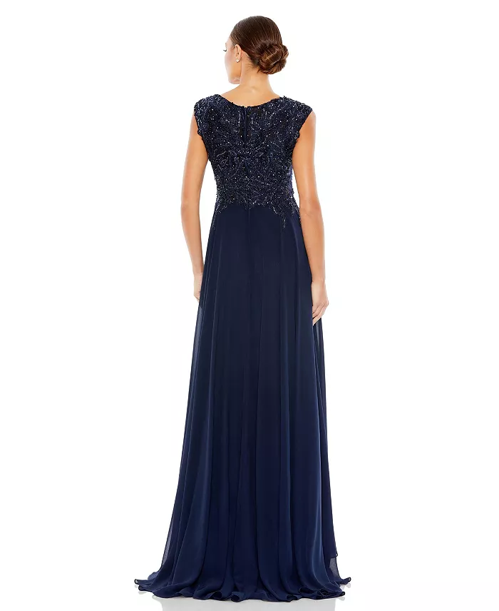 Mac Duggal Women's Appliqued Cap Sleeve Bodice Flowy Gown Women's Fashion Shoes & Accessories