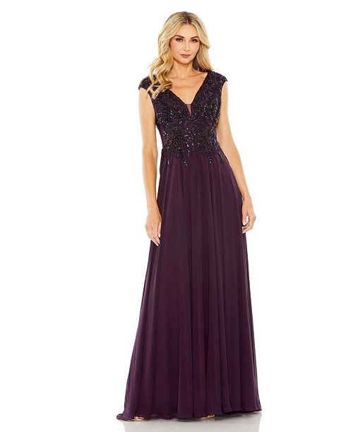Mac Duggal Women's Appliqued Cap Sleeve Bodice Flowy Gown Women's Fashion Shoes & Accessories