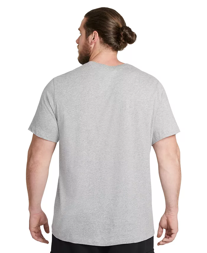 Nike Sportswear Club Men's T-Shirt Men's Fashion & Accessories