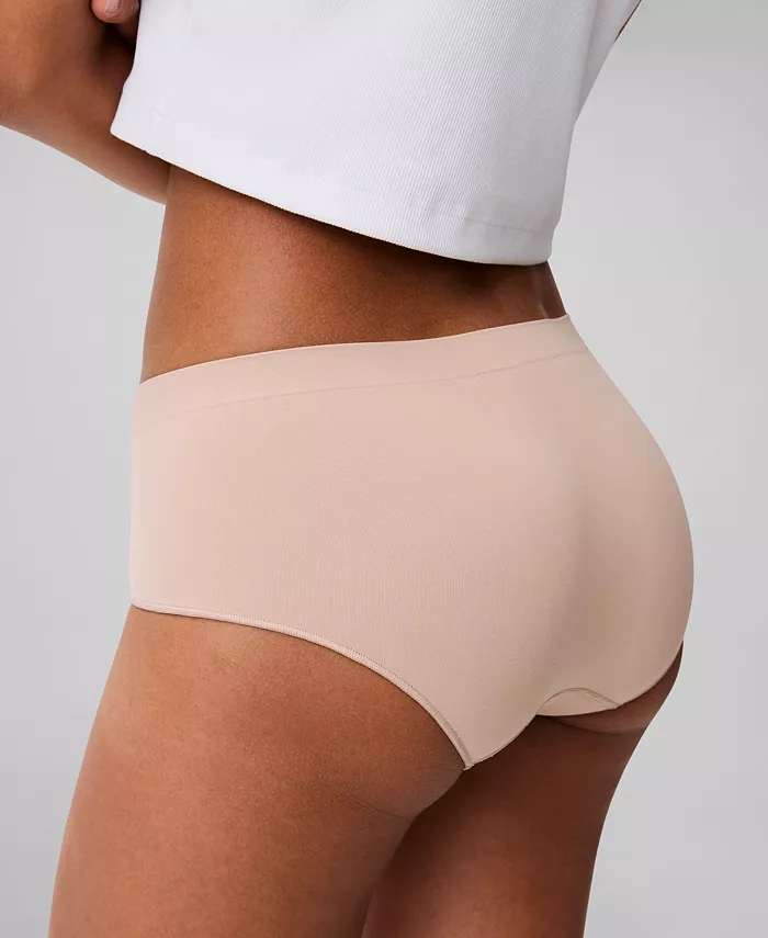 Calvin Klein Women's Bonded Flex Boyshort Underwear QD3961 Women's Fashion Shoes & Accessories