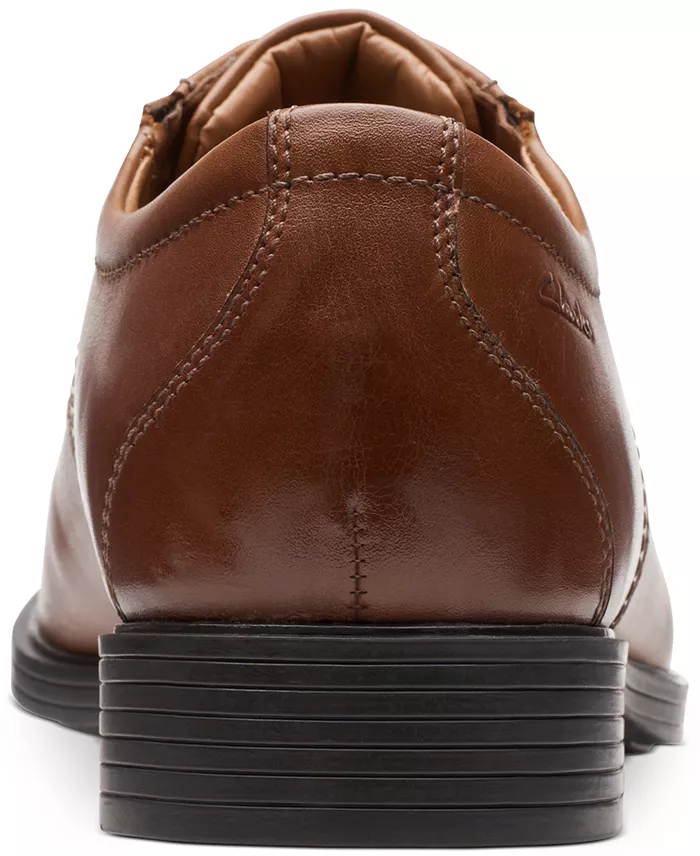 Clarks Men's Whiddon Cap-Toe Oxfords Men's Shoes