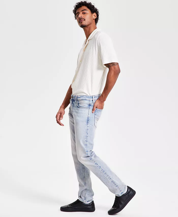 GUESS Men's Finnley Slim Fit Tapered Leg Stretch Jeans Men's Fashion & Accessories
