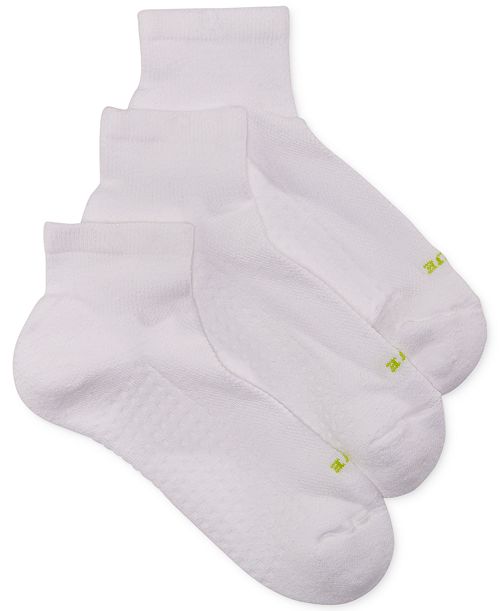 Hue Women's Air Cushion Quarter Top Socks 3 Pack Women's Fashion Shoes & Accessories