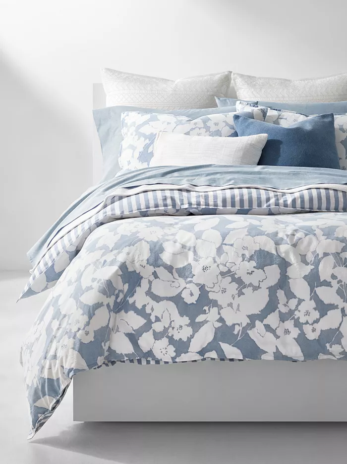 Lauren Ralph Lauren CLOSEOUT Willa Floral Comforter Set King Bed & Bath