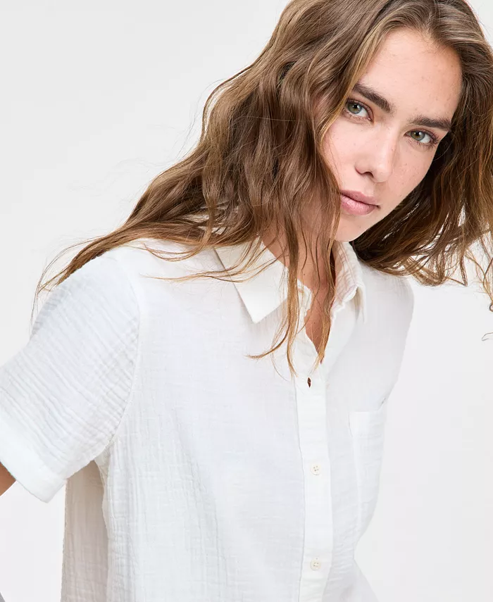 Levi's Women's Darlene Short-Sleeve Utility Shirt Women's Fashion Shoes & Accessories