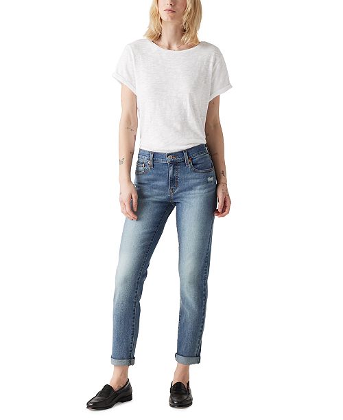 Levi's Women's Relaxed Boyfriend Tapered-Leg Jeans Women's Fashion Shoes & Accessories