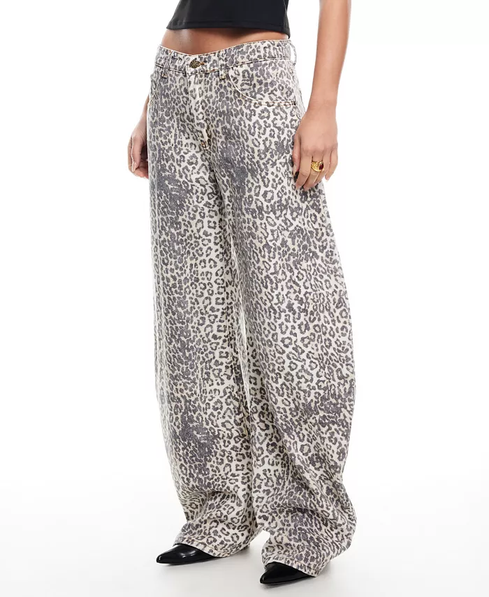 Lioness Women's Leopard-Print Horseshoe Jeans Women's Fashion Shoes & Accessories