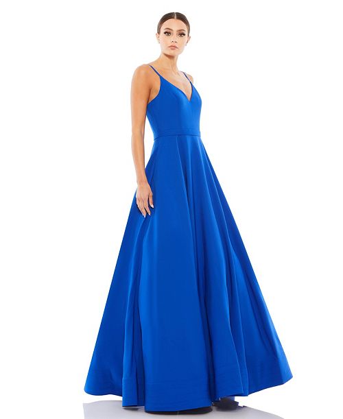 Mac Duggal Women's Ieena Classic A-Line V-Neck Ballgown Women's Fashion Shoes & Accessories
