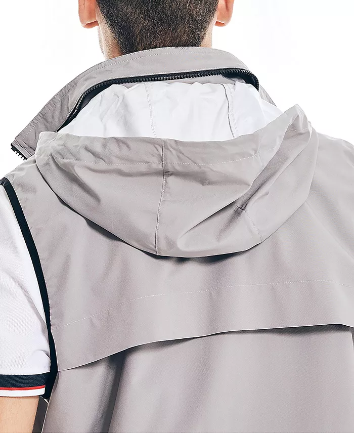 Nautica Men's Competition Zip-Front Lightweight Water-Resistant Vest Men's Fashion & Accessories