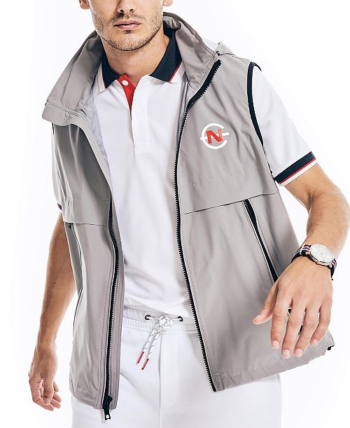 Nautica Men's Competition Zip-Front Lightweight Water-Resistant Vest Men's Fashion & Accessories