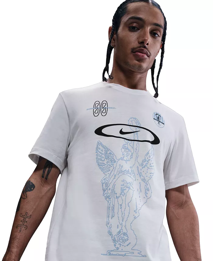 Nike Sportswear Men's Short Sleeve Crewneck Victory T-Shirt Men's Fashion & Accessories