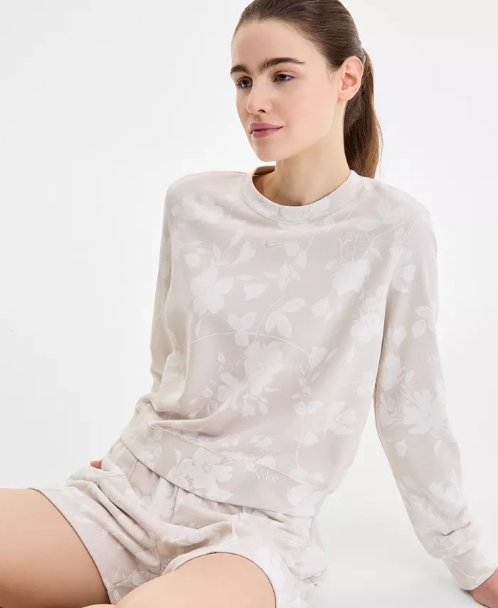 Nike Women's Classic Printed Crewneck Sweatshirt Women's Fashion Shoes & Accessories