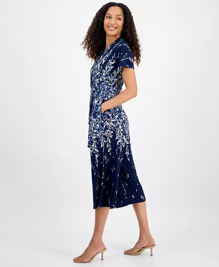 Sandra Darren Petite Printed Cropped Flutter-Sleeve Jumpsuit Women's Fashion Shoes & Accessories