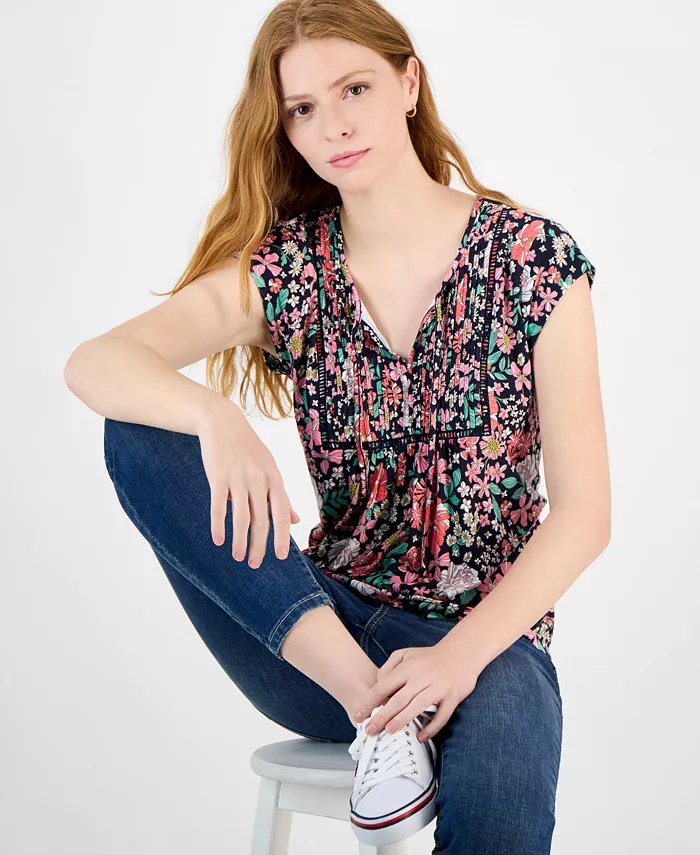 Tommy Hilfiger Women's Tie-Neck Pintuck-Front Top Women's Fashion Shoes & Accessories